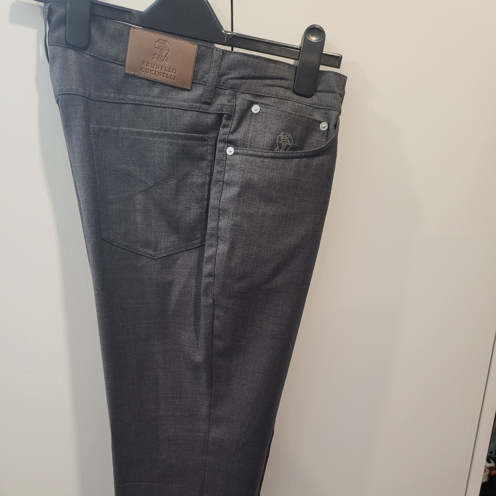 Brunello Cucinelli Men's Gray Pants
